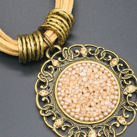 Handmade necklace - Picture 6 of 6